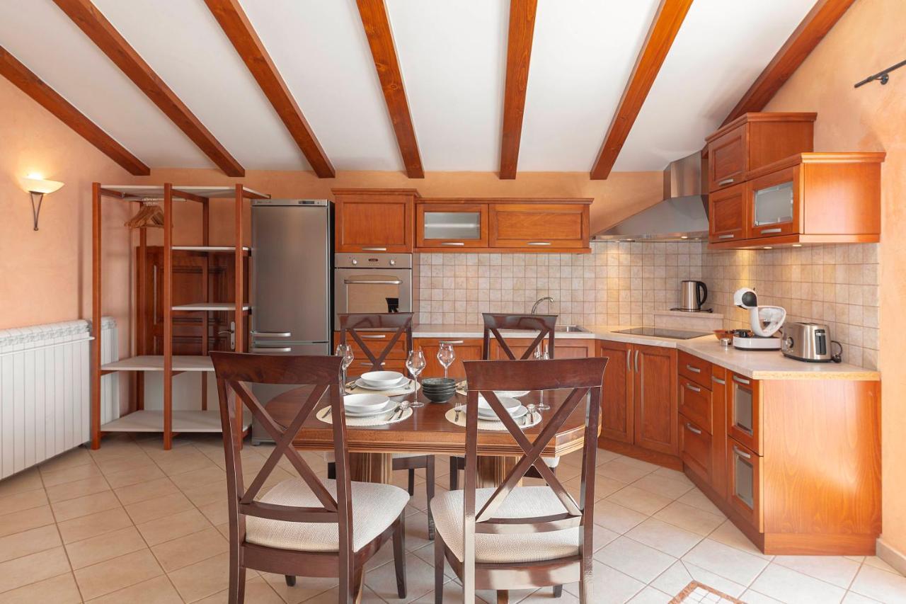 Apartma Koper Pobegi ภายนอก รูปภาพ